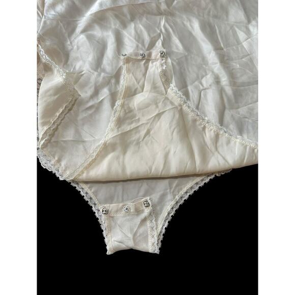 Vintage Repose cream colored one piece teddy lingerie sz M - Picture 7 of 11